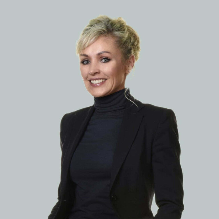 kirsten 2